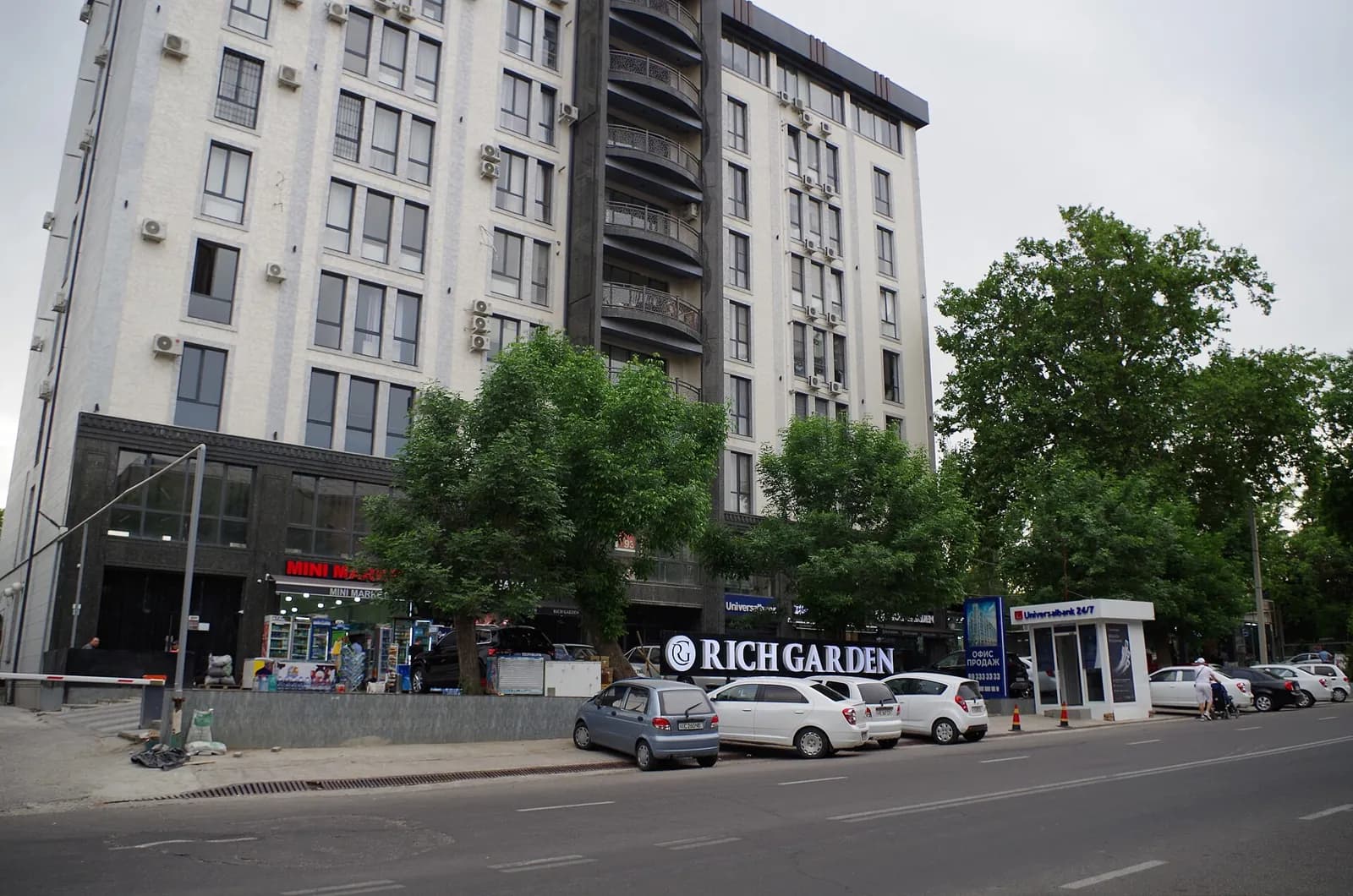 New residential building in Tashkent