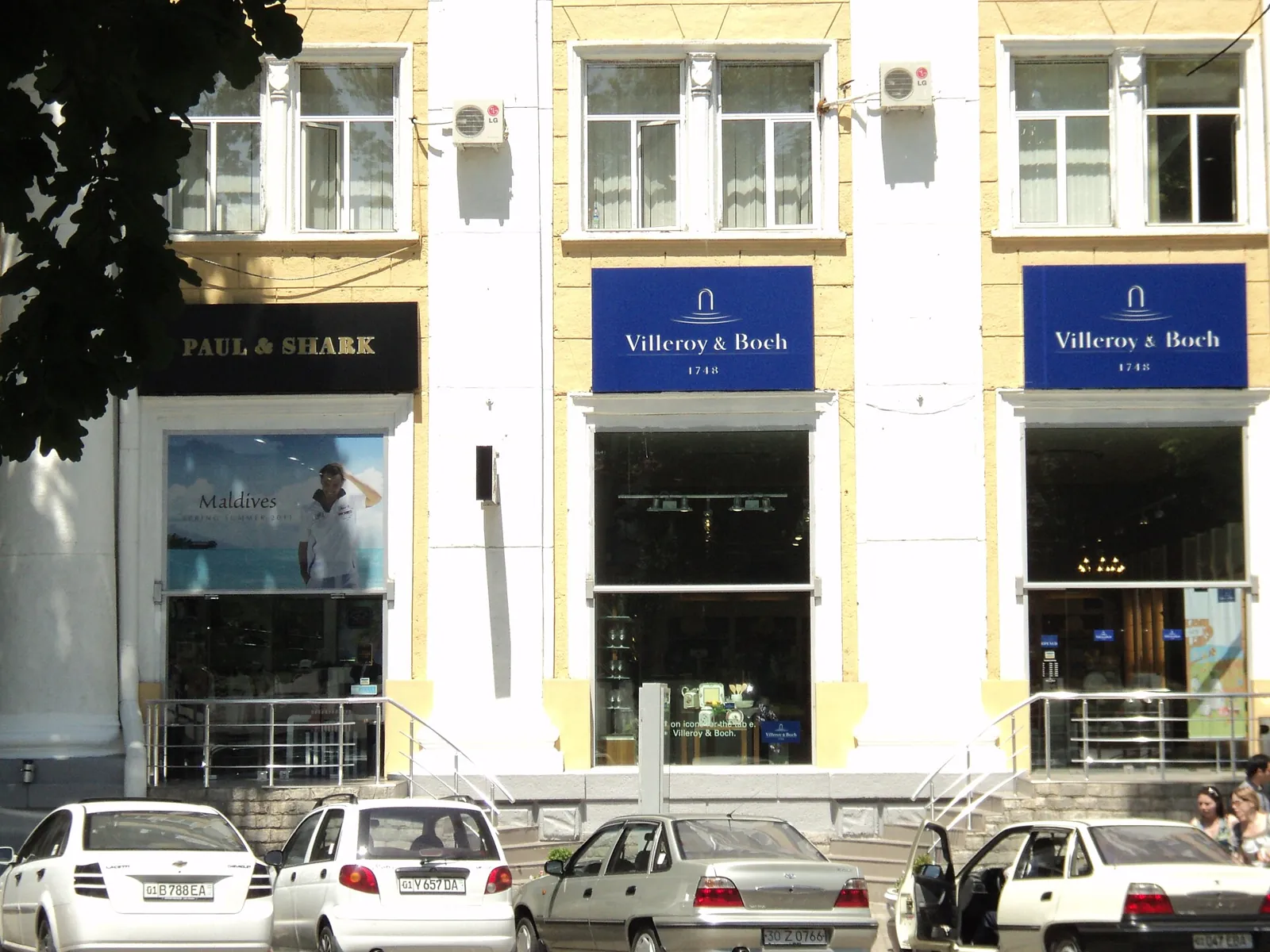 Commercial building in Tashkent