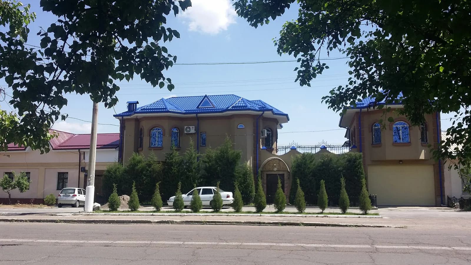 House and mahalla street in Tashkent